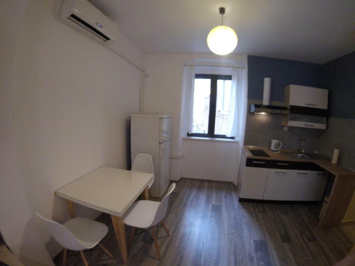 Apartment Kolega Zara Esterno foto