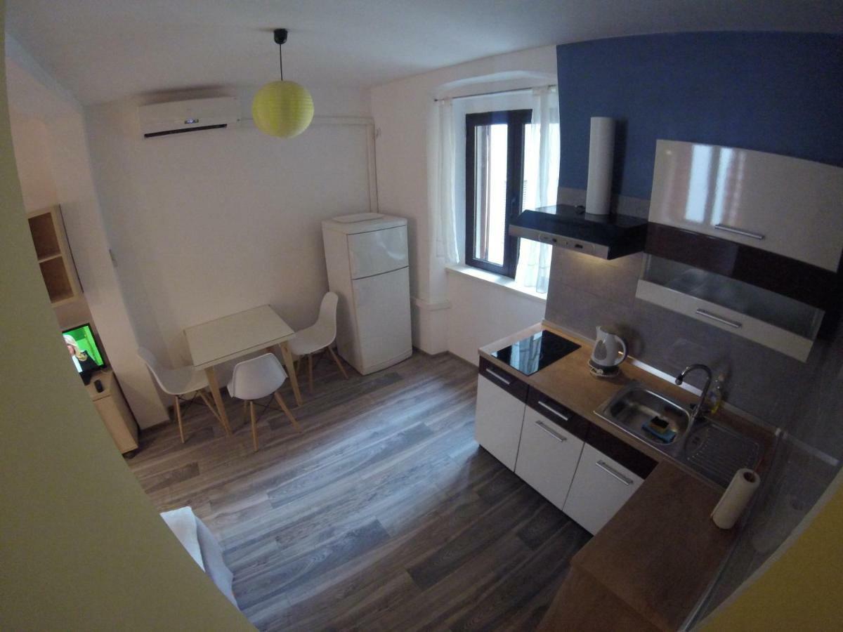 Apartment Kolega Zara Esterno foto